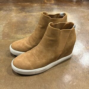 EUC Coconuts by Matisse Lure Tan Platform Wedge Sneakers